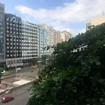 Copacabana Rua Tranquila E Arborizada Perto De Tudo Posto 2